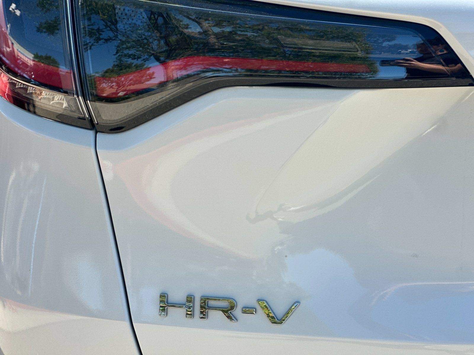 Used 2023 Honda HR-V LX image 24