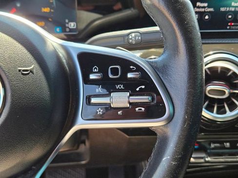 Used 2019 Mercedes-Benz A 220 image 28