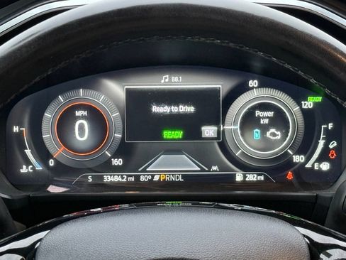 Used 2022 Ford Escape Titanium FWD image 30