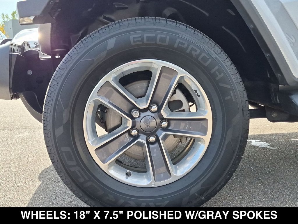 Used 2019 Jeep Wrangler Unlimited Sahara AWD/4WD image 17