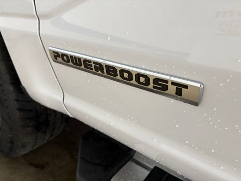 New 2025 Ford F150 Lariat w/ Equipment Group 501A Mid image 30