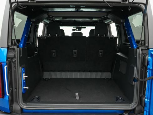 New 2025 Ford Bronco 4-Door image 30