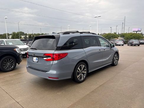 Used 2023 Honda Odyssey Touring image 5