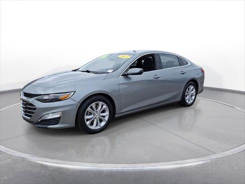 Used 2023 Chevrolet Malibu LT image 4
