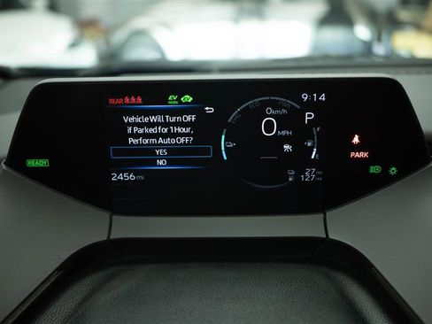 Used 2026 Toyota Prius Plug-In Hybrid FWD image 19