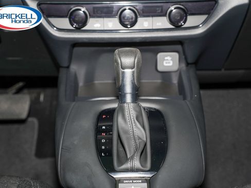 Certified 2025 Honda HR-V LX image 23