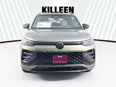 New 2026 Volkswagen Tiguan SE R-Line FWD image 2