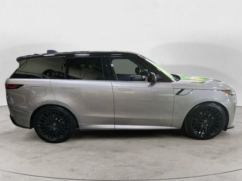 Used 2024 Land Rover Range Rover Sport AWD/4WD image 6