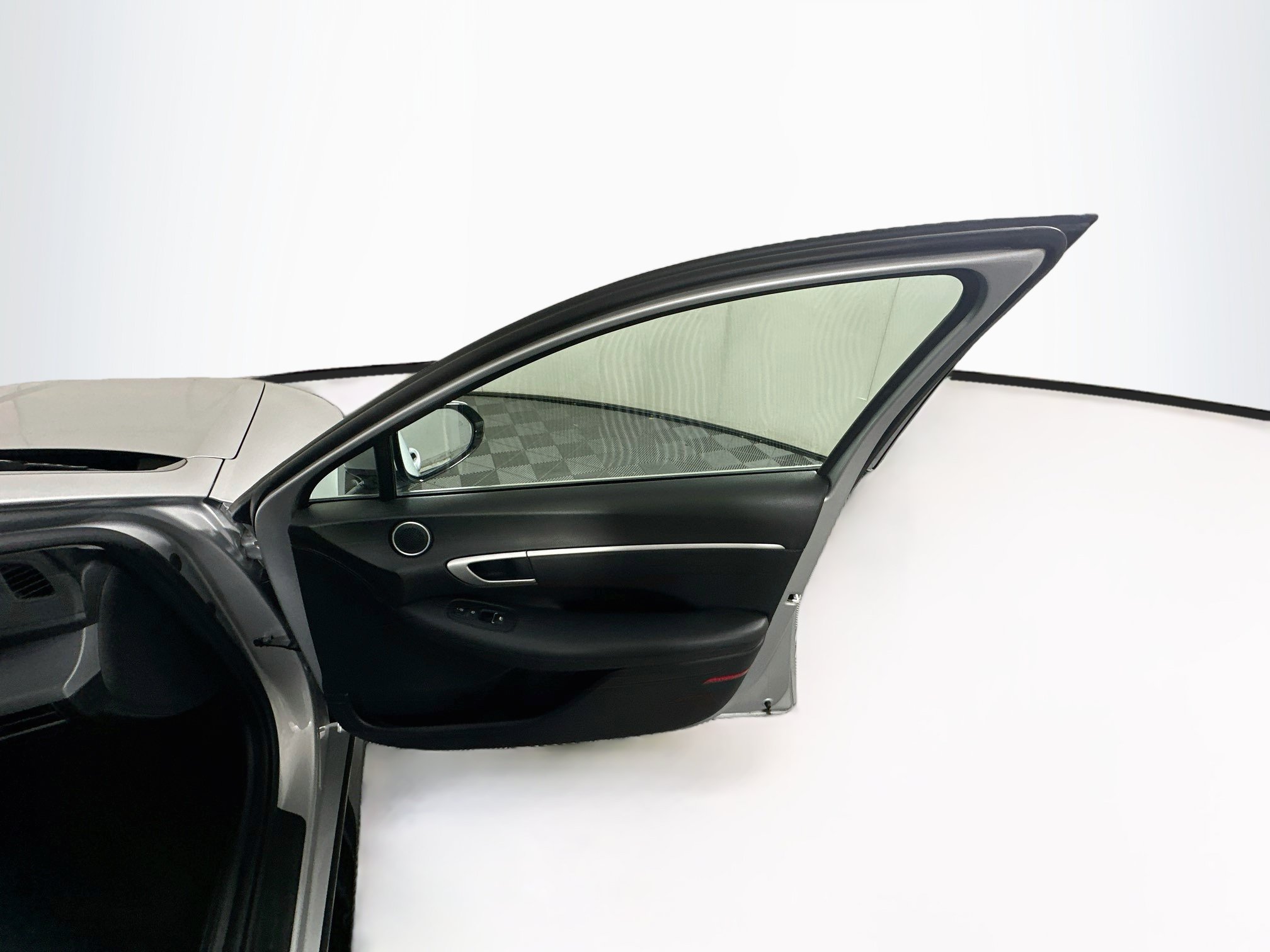 Used 2025 Hyundai Sonata SEL FWD image 31