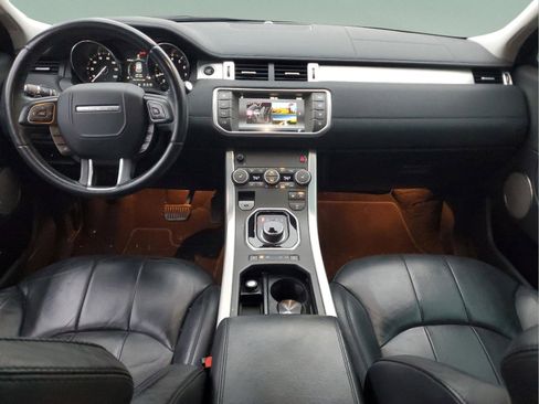Used 2017 Land Rover Range Rover Evoque SE image 12