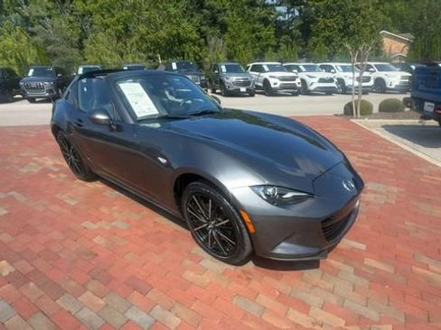 Used 2025 MAZDA MX-5 Miata RF Grand Touring RWD image 5