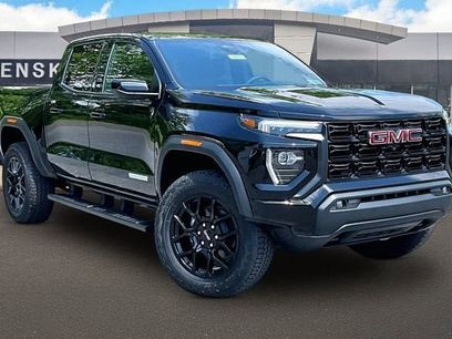 New 2026 GMC Canyon Elevation w/ Convenience Package