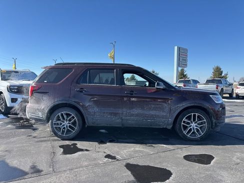 Used 2019 Ford Explorer Sport w/ Equipment Group 401A image 4