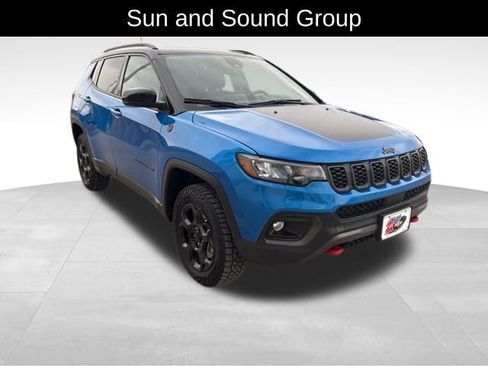 Used 2024 Jeep Compass Trailhawk w/ Sun and Sound Group image 4