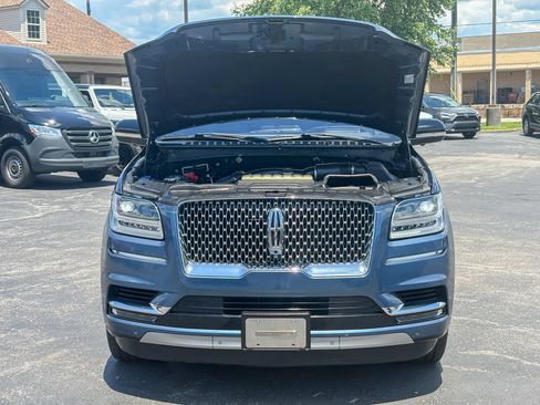 Used 2018 Lincoln Navigator L Select w/ Technology Package AWD/4WD image 42