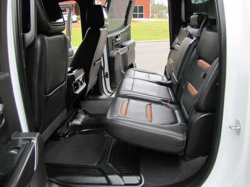 Used 2021 GMC Sierra 1500 AT4 image 17