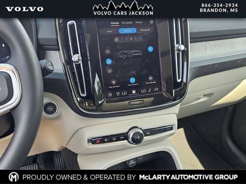 New 2026 Volvo XC40 B4 Plus w/ Protection Package Premier image 10