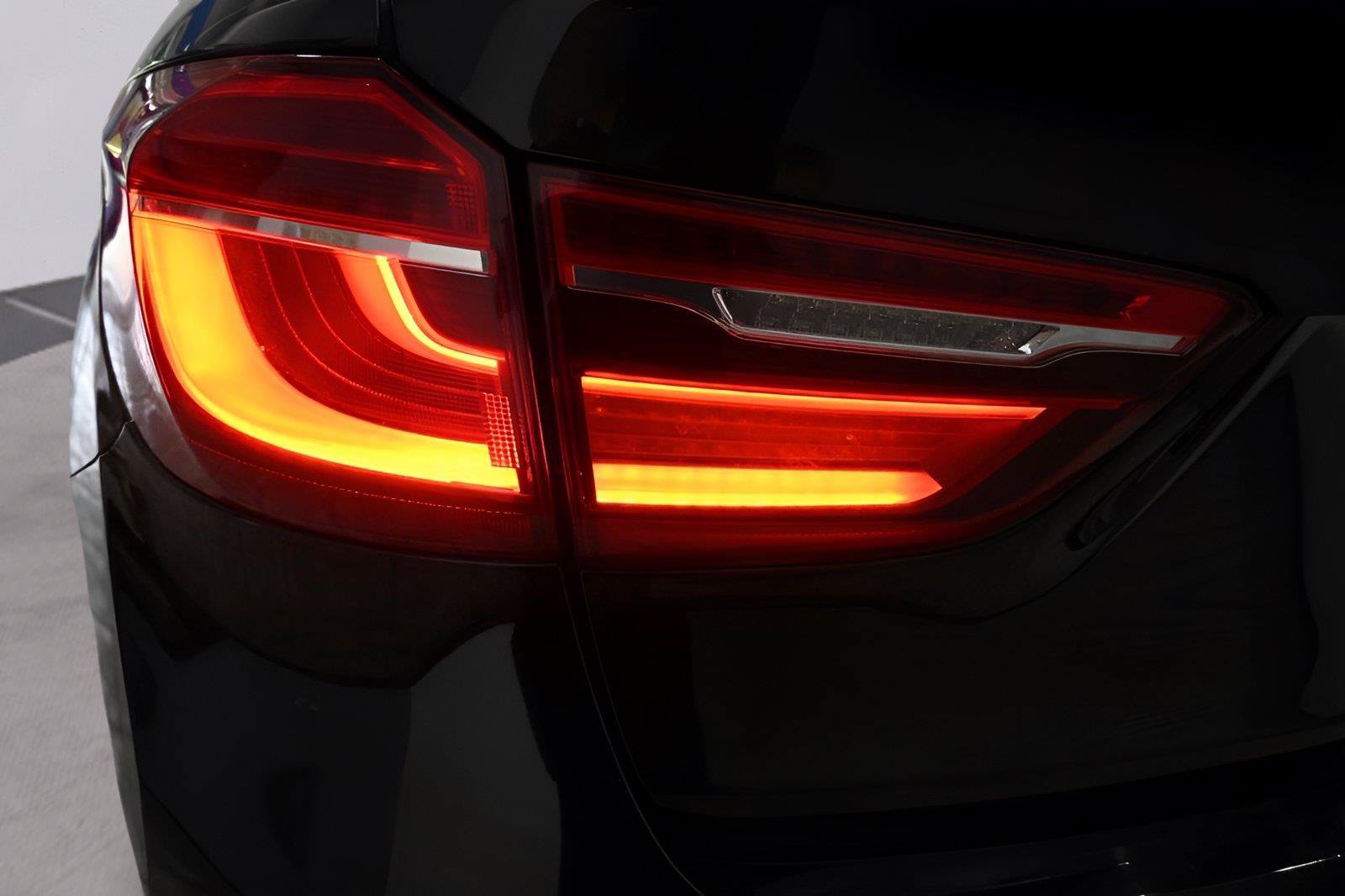 Used 2019 BMW X6 xDrive35i w/ M Sport Package AWD/4WD image 32