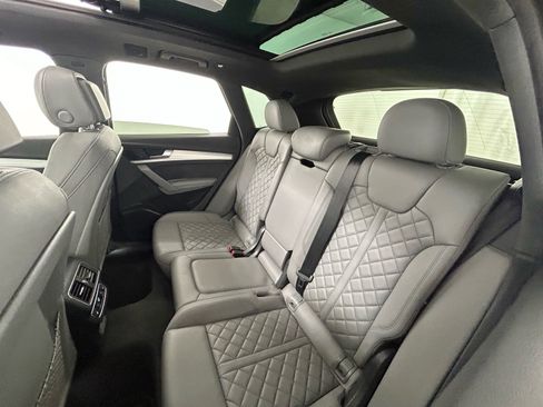 Used 2018 Audi SQ5 Prestige image 32