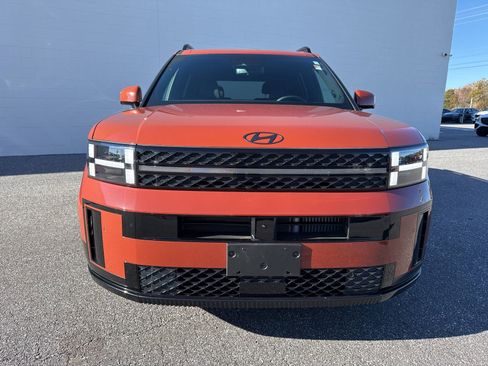 Used 2025 Hyundai Santa Fe Calligraphy image 2