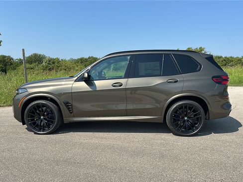 New 2026 BMW X5 sDrive40i w/ M Sport Package image 5