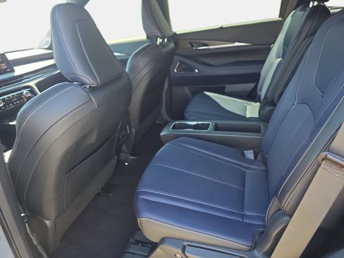 Certified 2026 INFINITI QX60 Sport w/ Dark Cargo Package AWD/4WD image 14