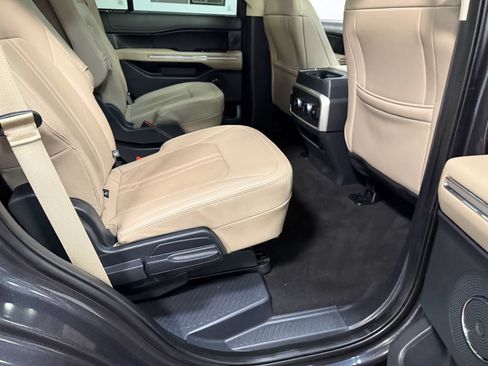 Used 2024 Ford Expedition Limited AWD/4WD image 65