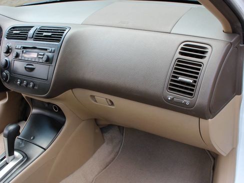 Used 2004 Honda Civic LX image 22