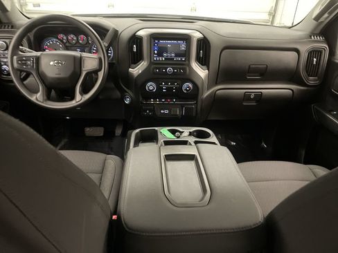 Used 2024 Chevrolet Silverado 1500 Custom w/ Dark Appearance Package AWD/4WD image 13