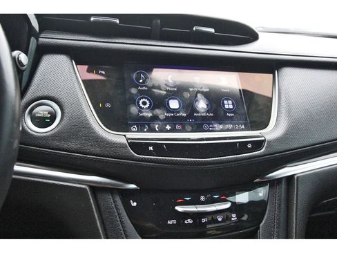 Used 2022 Cadillac XT5 Luxury image 10