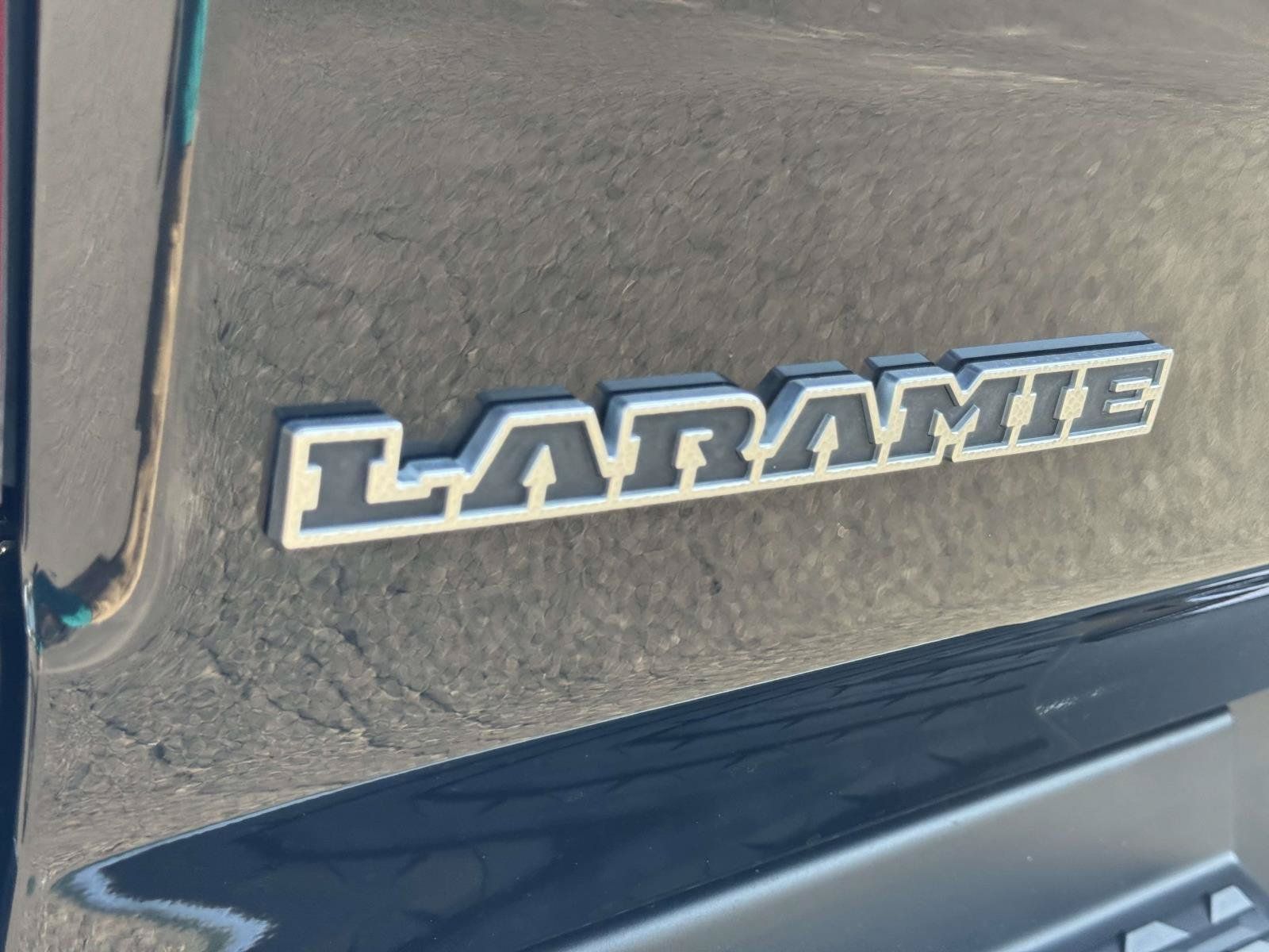 Used 2022 RAM 1500 Laramie AWD/4WD image 13