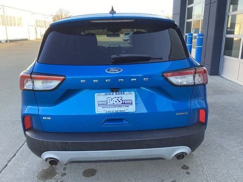 Used 2020 Ford Escape SE Sport image 11