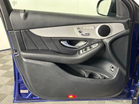 Used 2019 Mercedes-Benz GLC 300 w/ AMG Line image 33