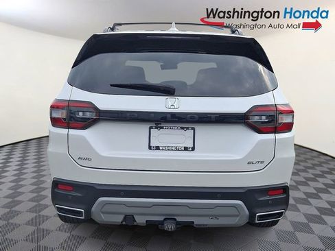 Certified 2023 Honda Pilot Elite image 5