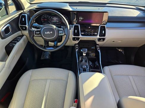 Used 2022 Kia Sorento SX image 21
