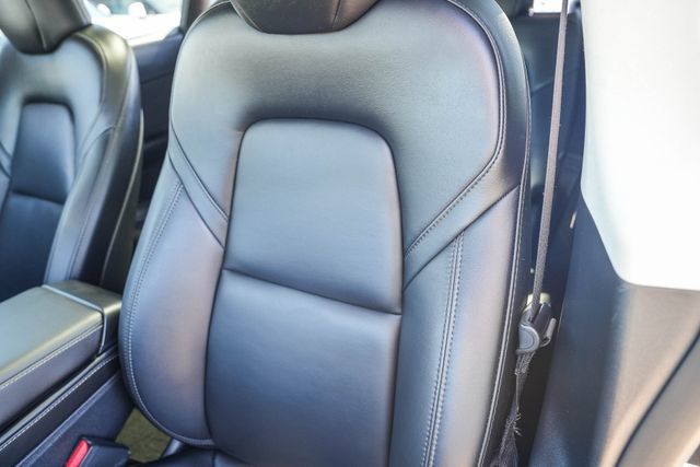 Used 2024 Tesla Model Y Long Range AWD/4WD image 24