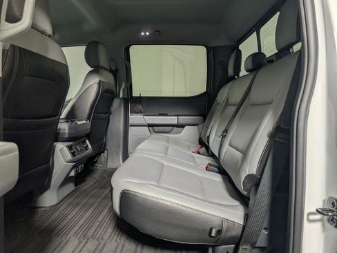 Certified 2021 Ford F150 XLT w/ Equipment Group 302A High image 12