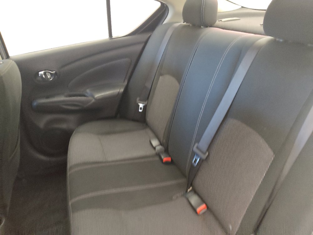 Used 2018 Nissan Versa SV FWD image 18