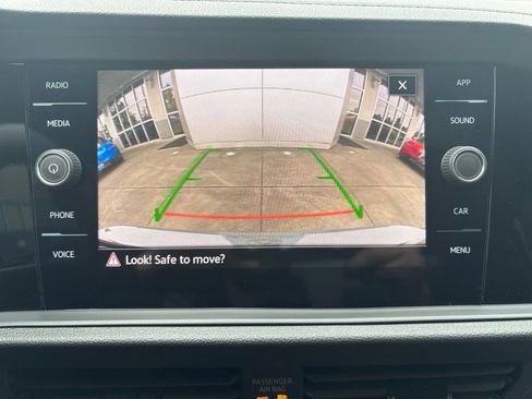 Used 2024 Volkswagen Jetta GLI Autobahn FWD image 20