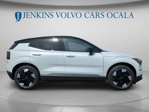 New 2026 Volvo EX30 Plus w/ Climate Package RWD image 2