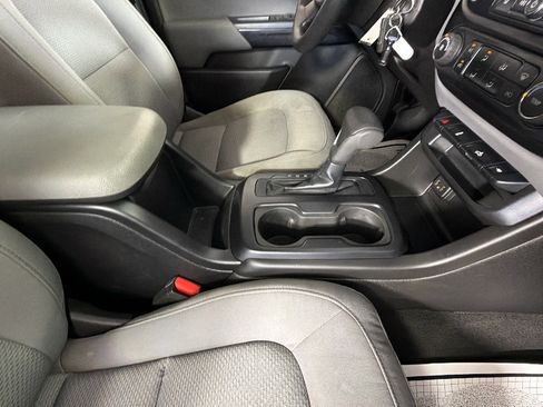 Certified 2021 Chevrolet Colorado W/T w/ Custom Special Edition RWD image 34