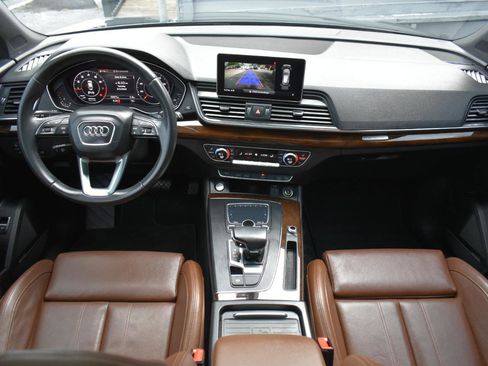 Used 2019 Audi Q5 2.0T Premium Plus AWD/4WD image 11