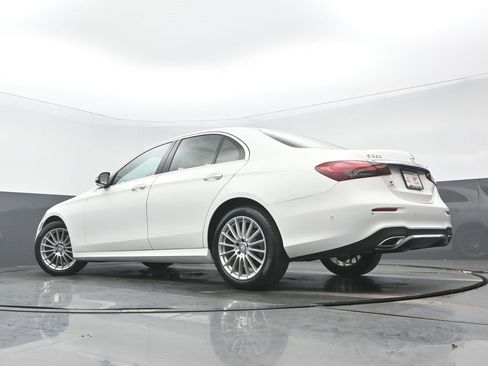 Used 2022 Mercedes-Benz E 350 4MATIC Sedan image 29