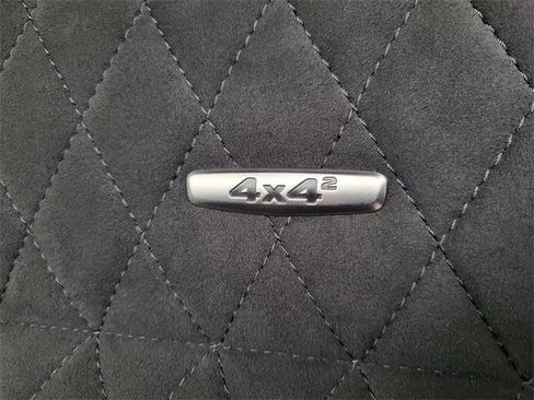 Used 2017 Mercedes-Benz G 550 Squared image 22