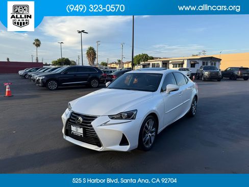 Used 2020 Lexus IS 300 RWD image 1