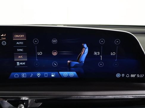 Used 2024 Cadillac Lyriq Tech AWD/4WD image 37