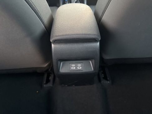 Used 2023 Toyota Corolla LE image 25