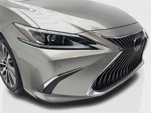 Used 2021 Lexus ES 350 w/ Premium Package image 3
