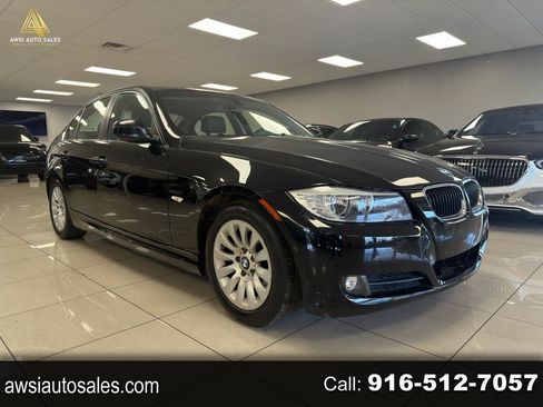 Used 2009 BMW 328i Sedan RWD image 1