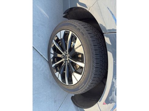 New 2026 Volvo XC60 B5 Plus w/ Protection Package Premier image 19